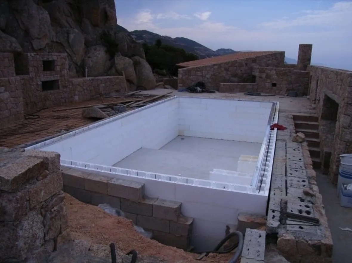 costruzione piscine-8