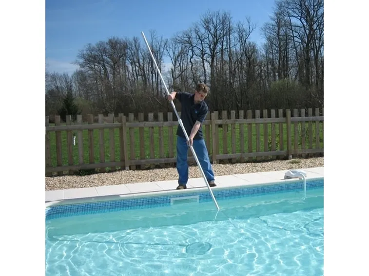manutenzione piscina-7