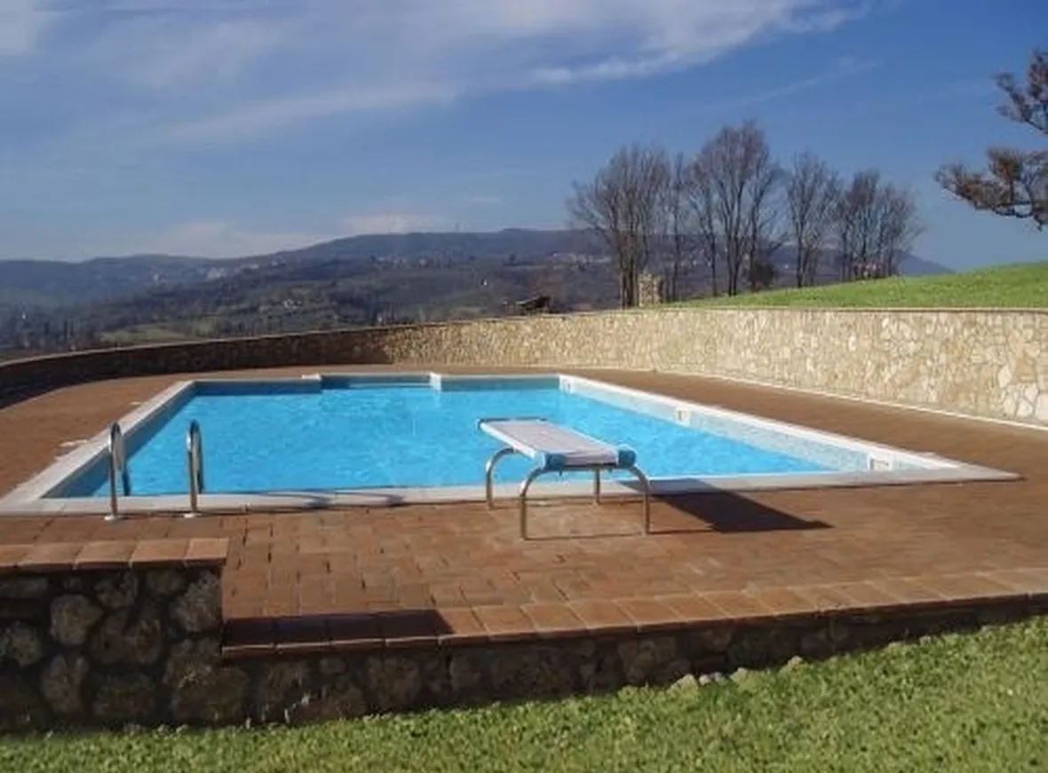 piscina con idromassaggio-8