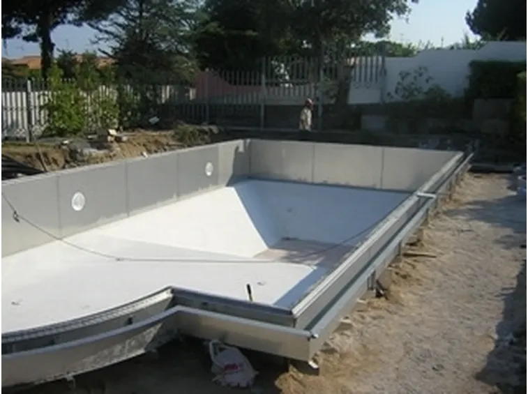 piscine in acciaio