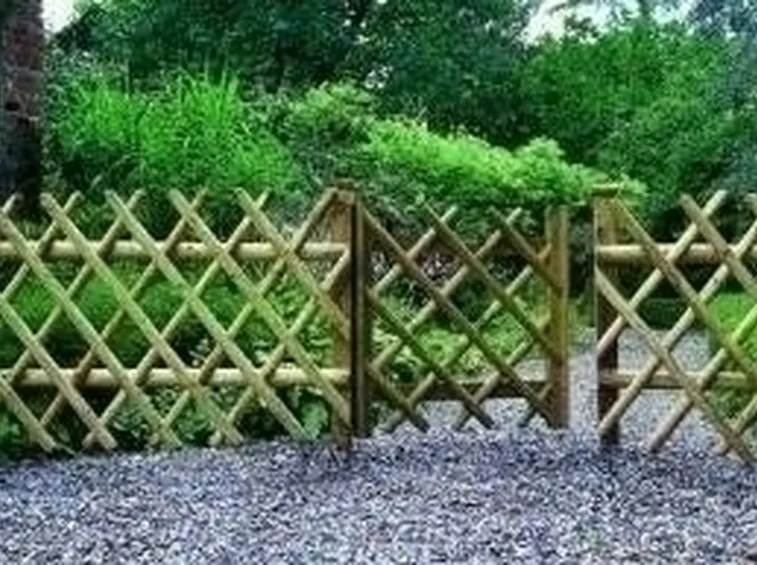 La struttura delle recinzioni in legno