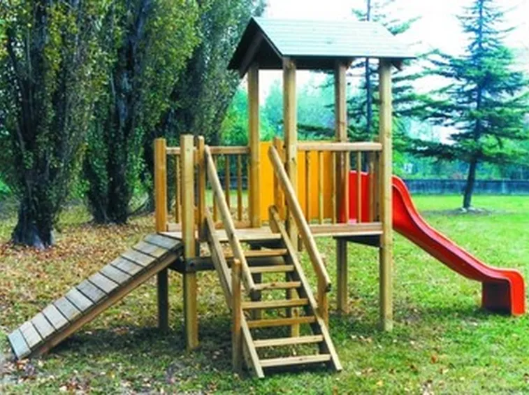 scivoli in legno-5