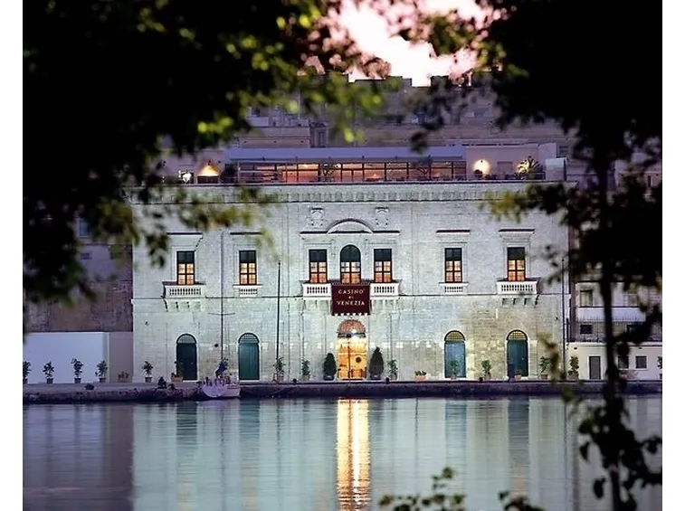 consegna fiori domicilio Venezia