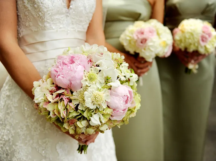 ADDOBBI FLOREALI PER MATRIMONI: CONSIGLI E CURIOSITÀ