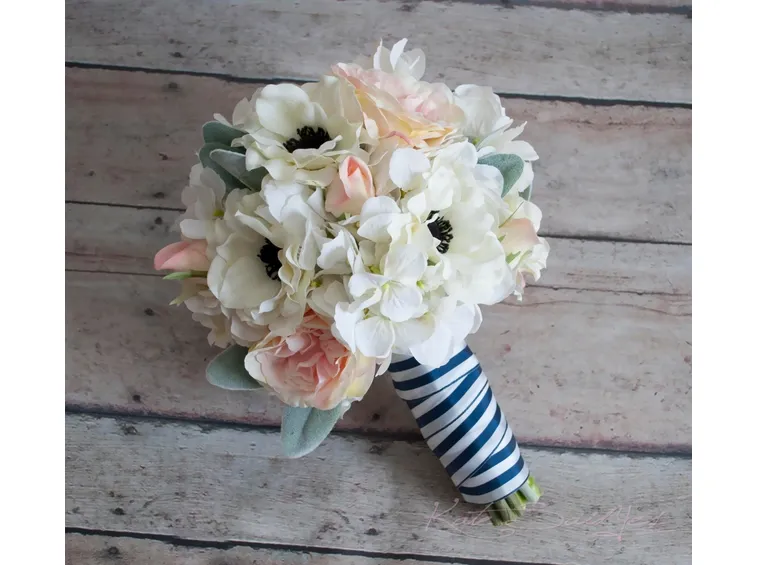 bouquet anemoni