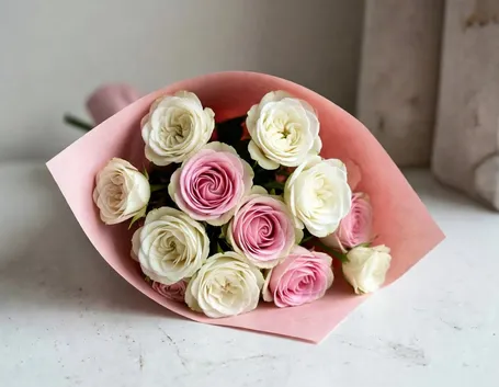 bouquet roselline bianche