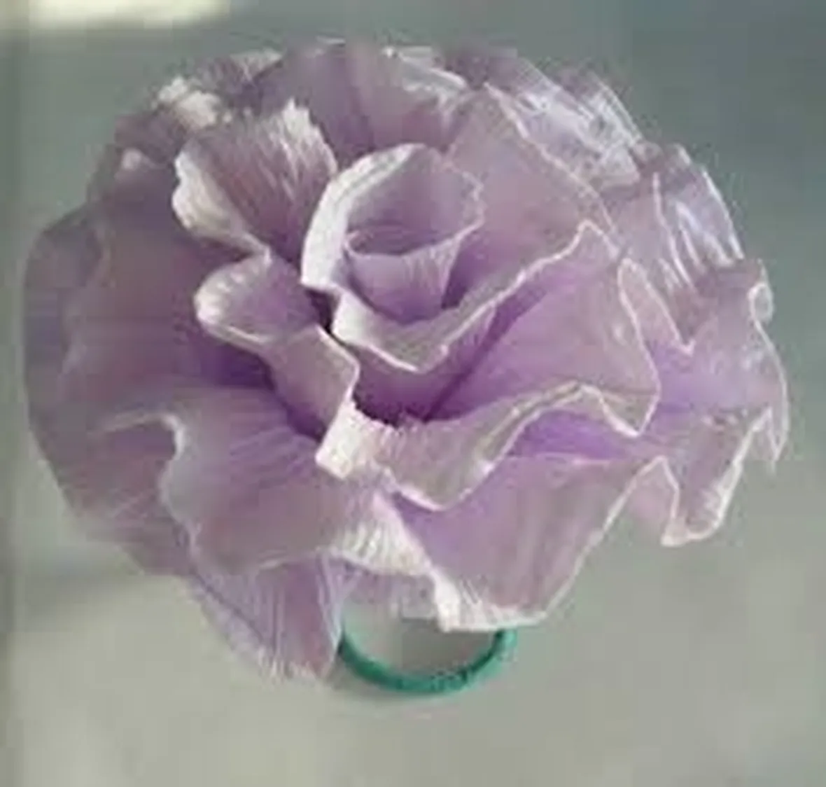 come realizzare fiori di carta