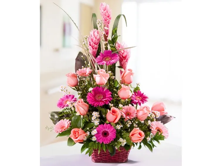 composizione di fiori misti