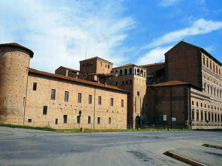 inviare fiori a Piacenza