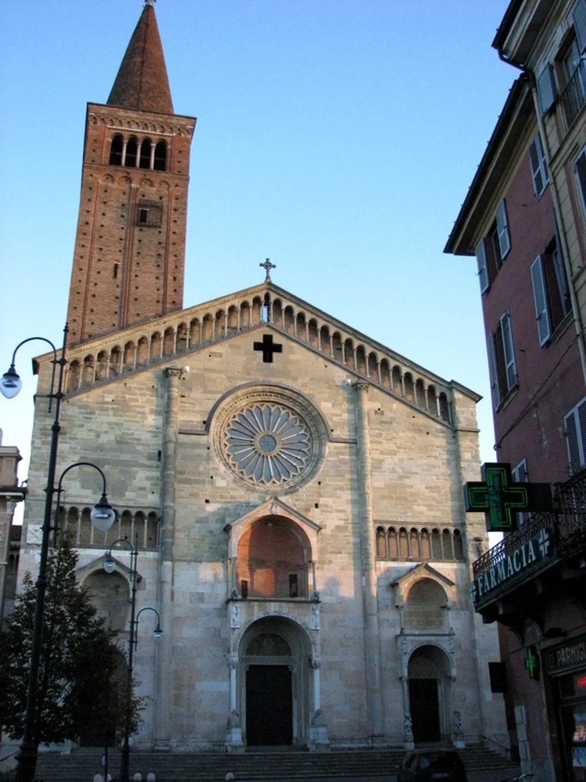 spedizione fiori Piacenza
