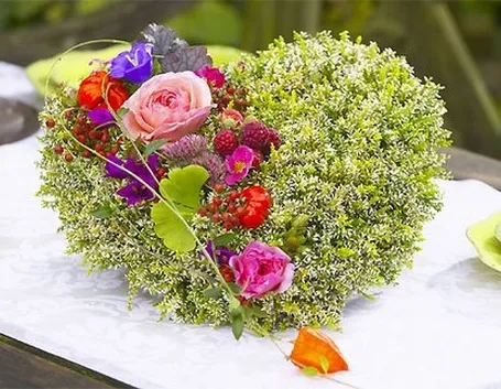 Composizioni di fiori finti