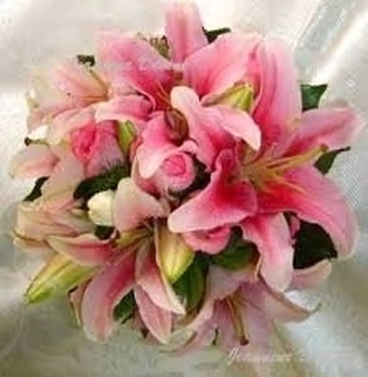 bouquet sposa con rose rosse