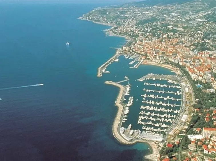 inviare fiori Sanremo