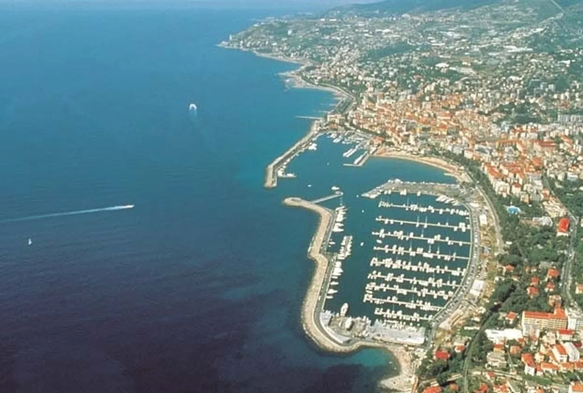 inviare fiori Sanremo