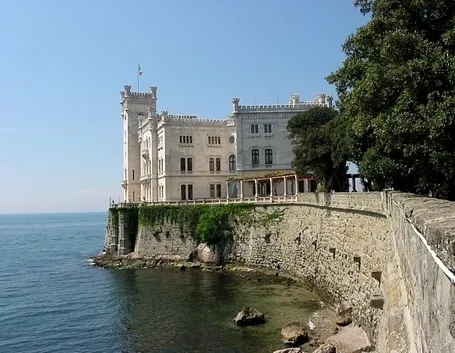 invio fiori Trieste
