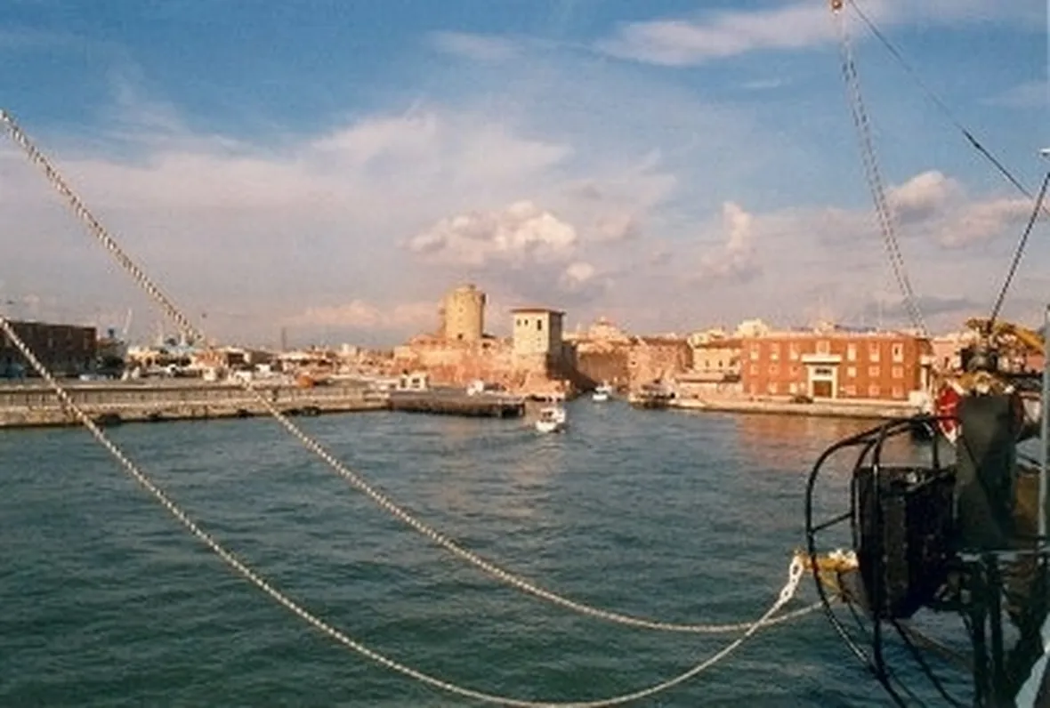 invio fiori Livorno
