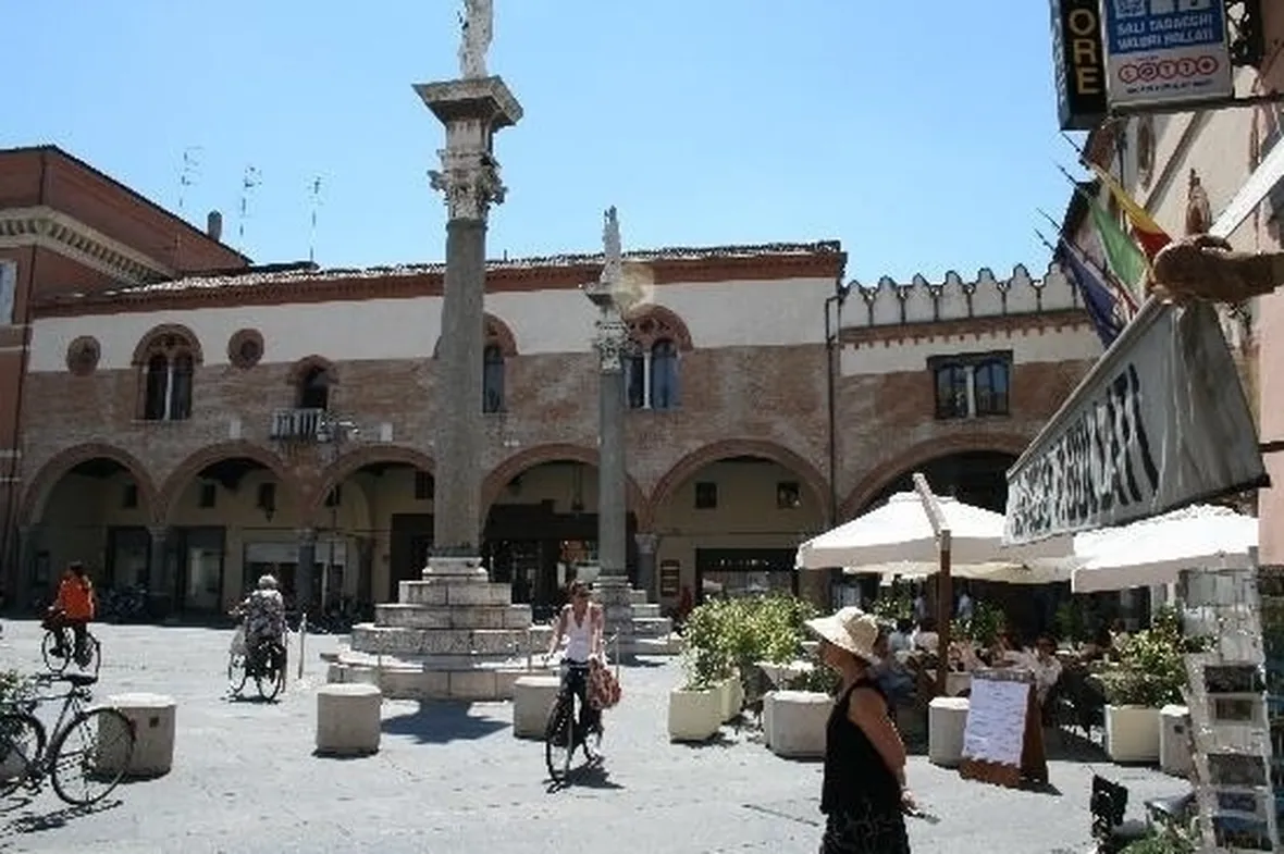 spedizione fiori Ravenna