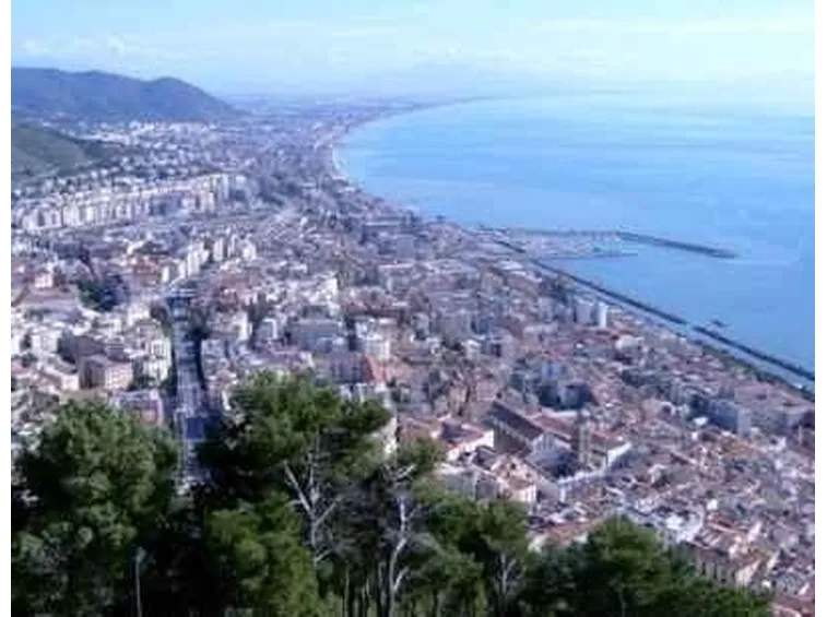 spedizione fiori Salerno