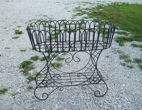 fioriere in ferro battuto