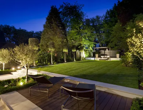 Scegliere l'illuminazione per il giardino