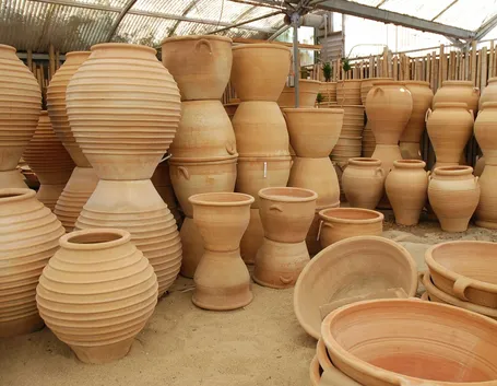 Il confronto con i vasi in terracotta
