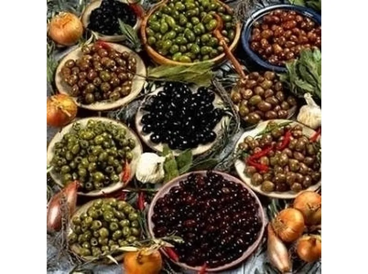 Fioritura e fruttificazione olivo