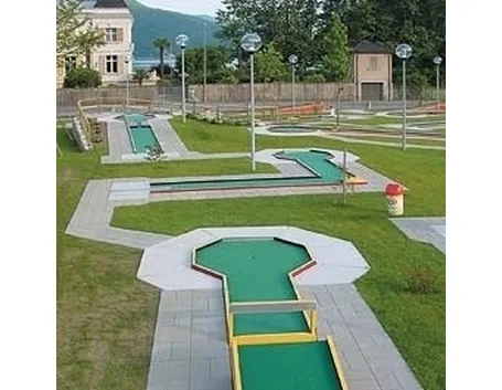 mini golf-2