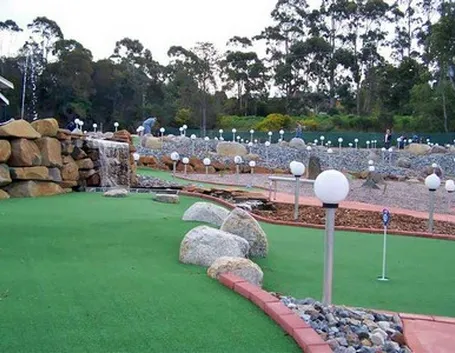 mini golf