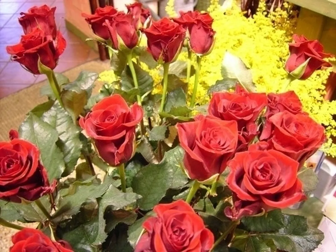 spedizione fiori per festa della mamma