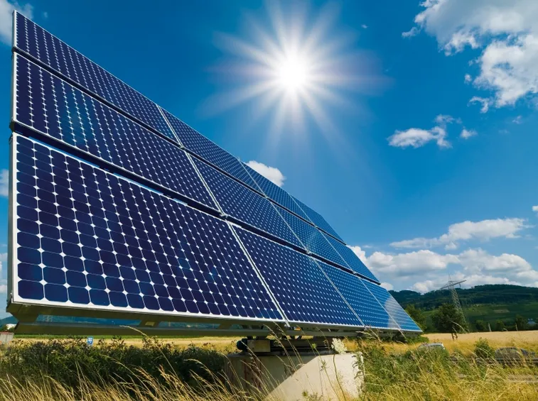 Illuminazione del giardino a energia solare