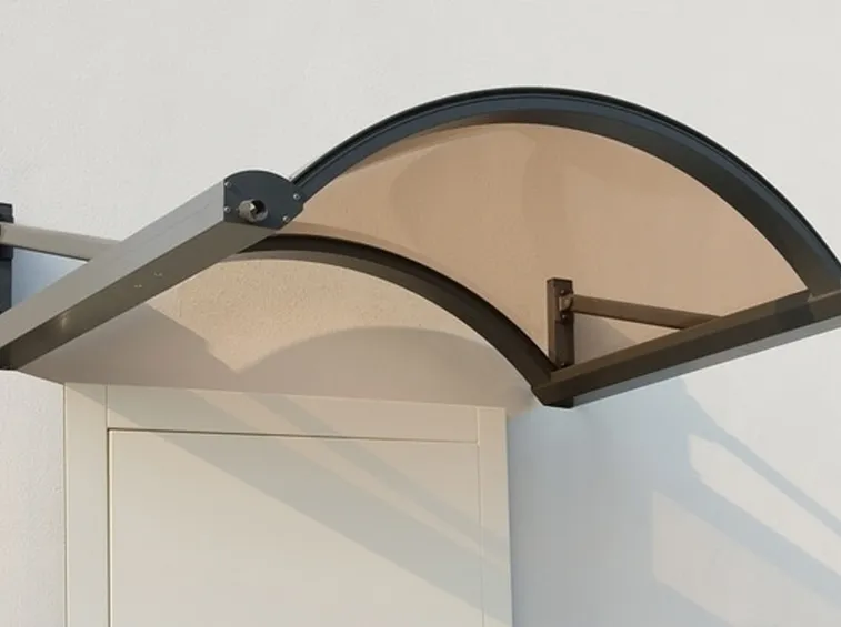 Pensiline fotovoltaiche