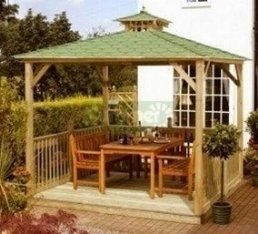 I vantaggi di un gazebo in ferro battuto