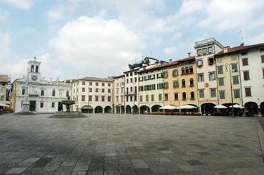 fiori a domicilio Udine