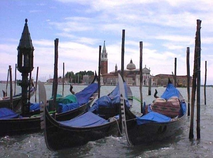 consegna fiori a domicilio Venezia