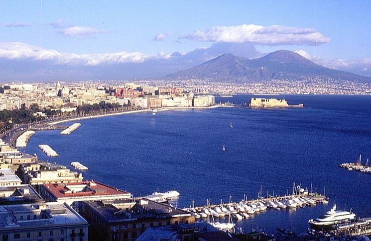consegna fiori domicilio Napoli