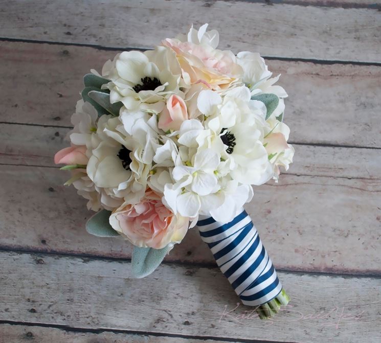 bouquet anemoni