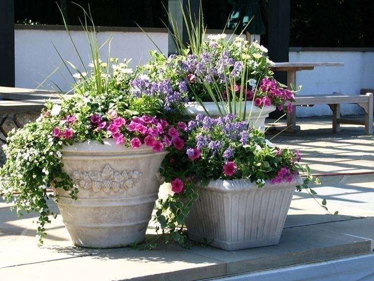 Caratteristiche delle fioriere da balcone