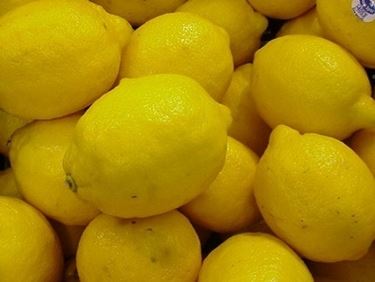 Domanda: quanto annaffiare il limone