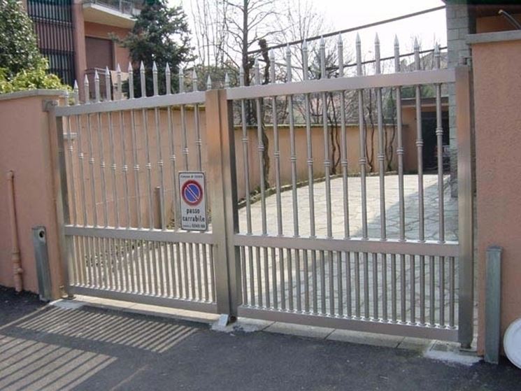 Cancelli a battente